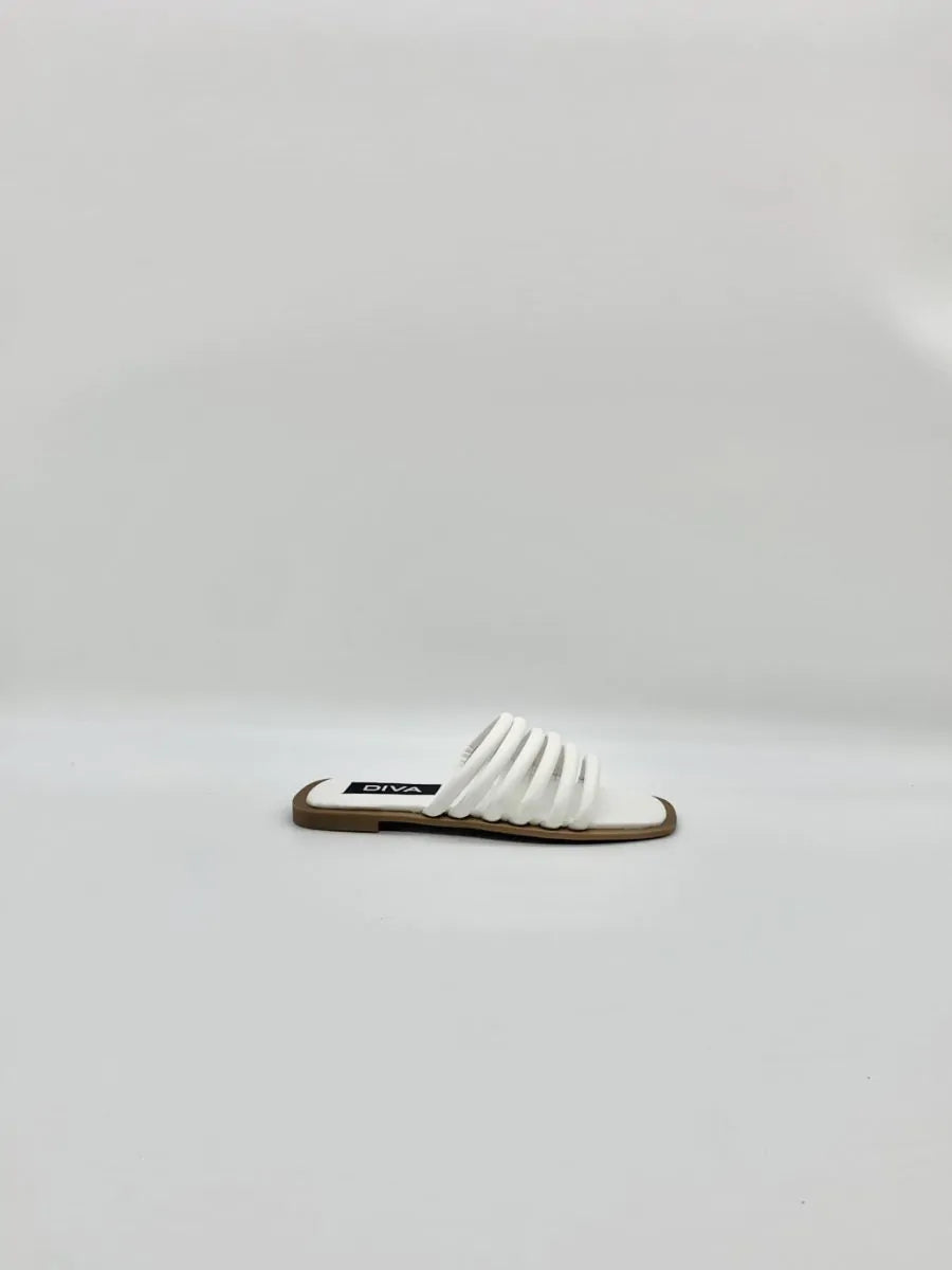 W-368 strap slippers