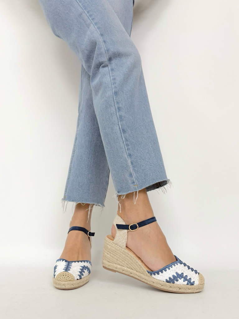 Navy Espadrillas Flat Candi Navy Espadrille Flats By Los Cabos – Shouz