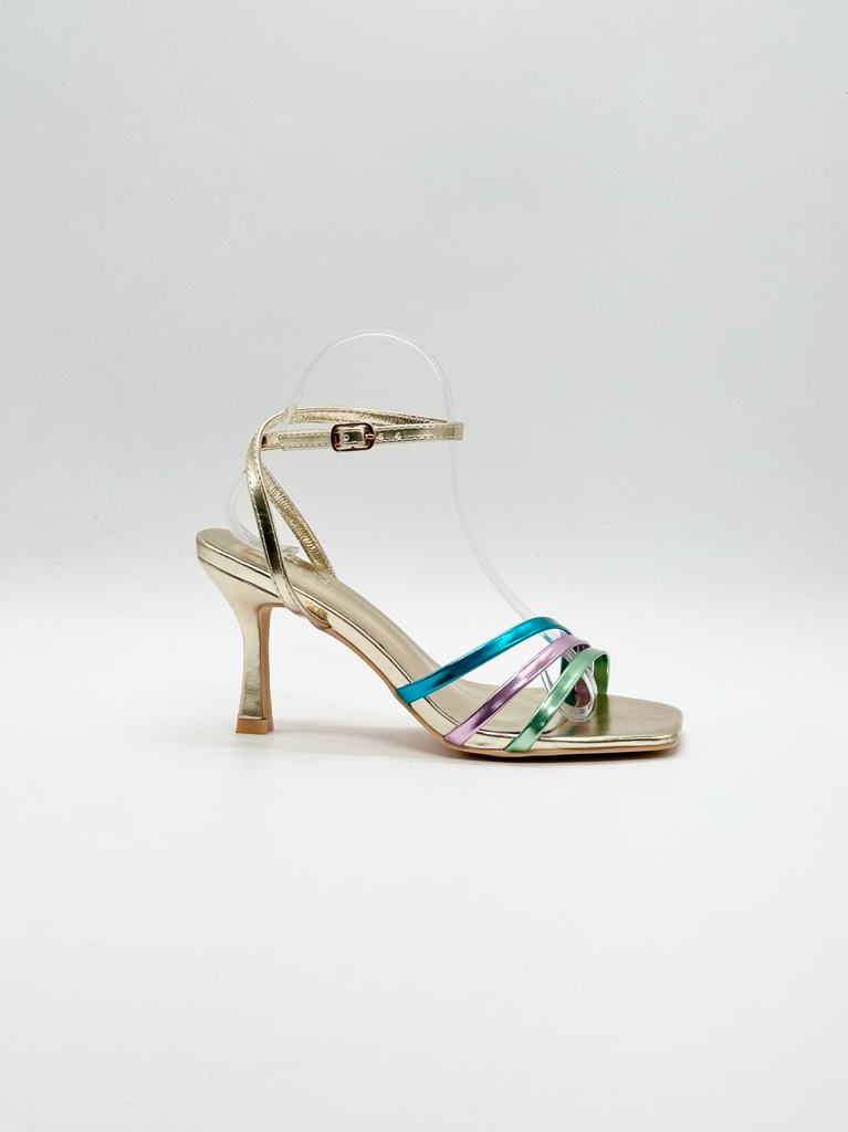 Sandalen aus der Iris Diva-Kollektion