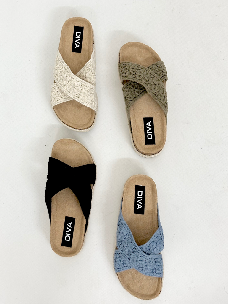 Double band slippers a216-48