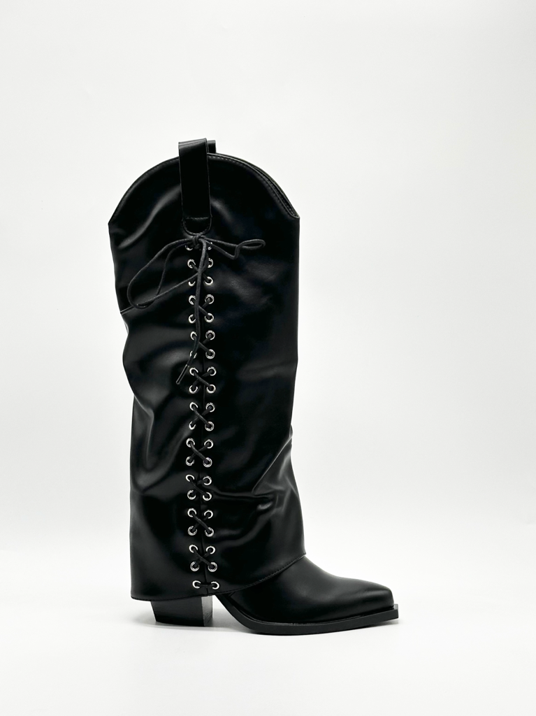Side studded boots a9975