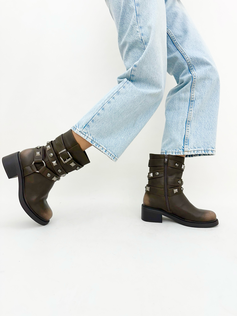 Stivaletti borchie AA9A-AX29680-80