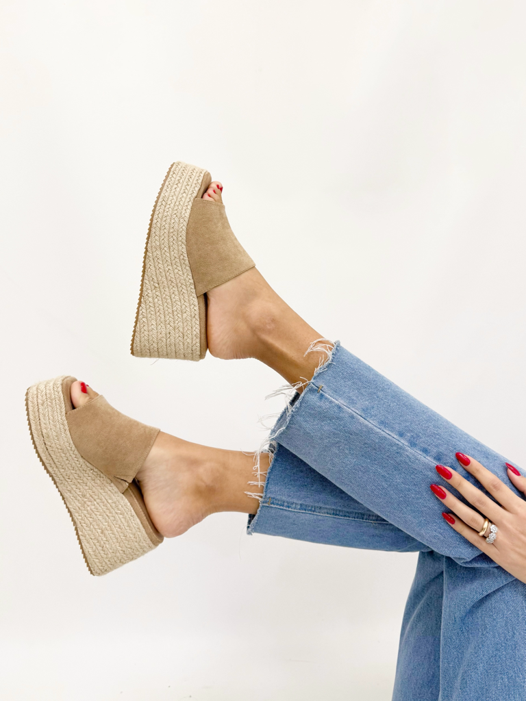 Wedge sandals jn-70