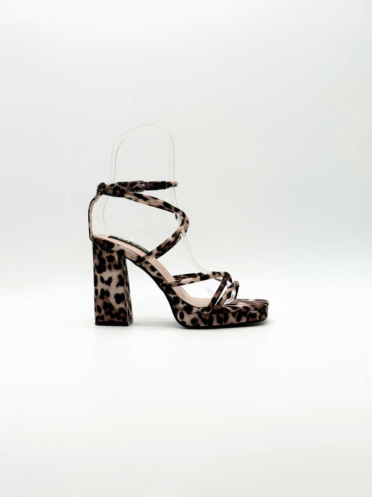 Sandals h8-837